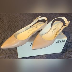 Anne Klein Closed Toe Sandle